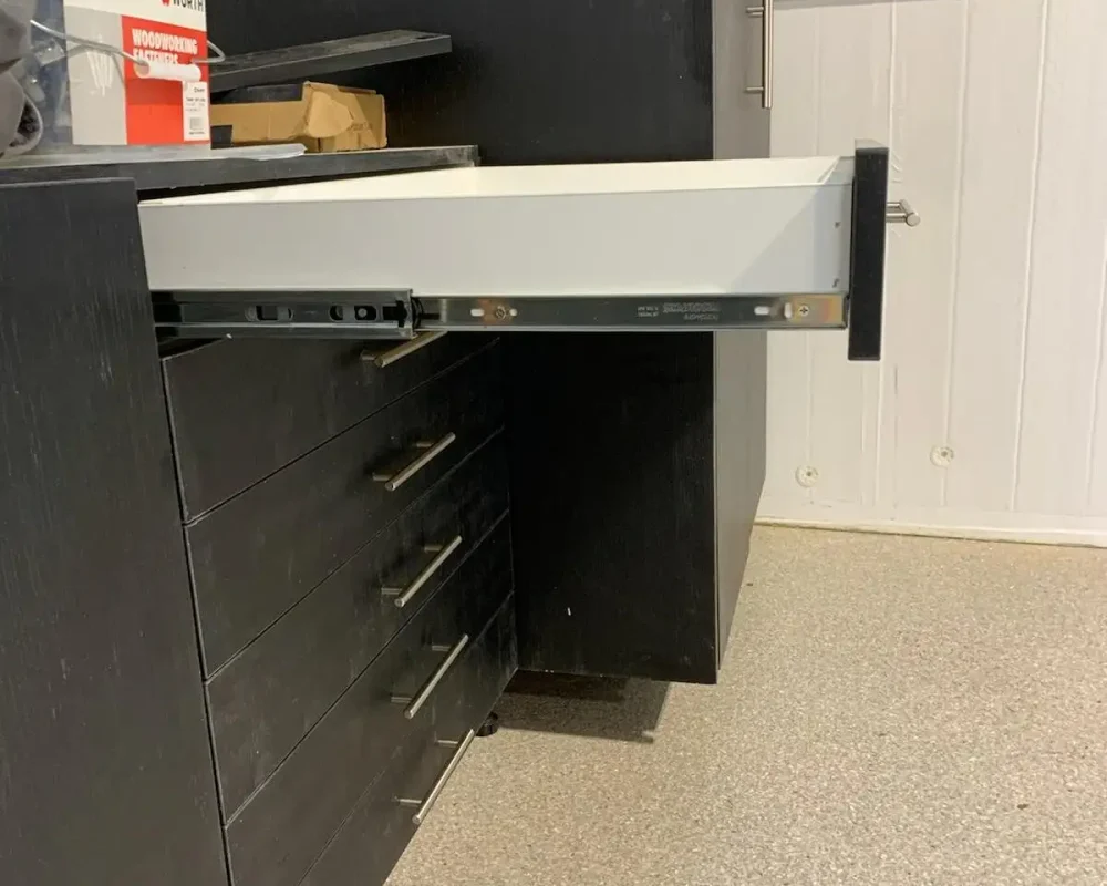 671737950-e1729817061993-ezgif.com-optiwebp Full extension, Soft close drawer guides